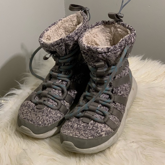 Nike Rosherun Hi Sneakerboot print size 7.5 - Picture 2 of 10